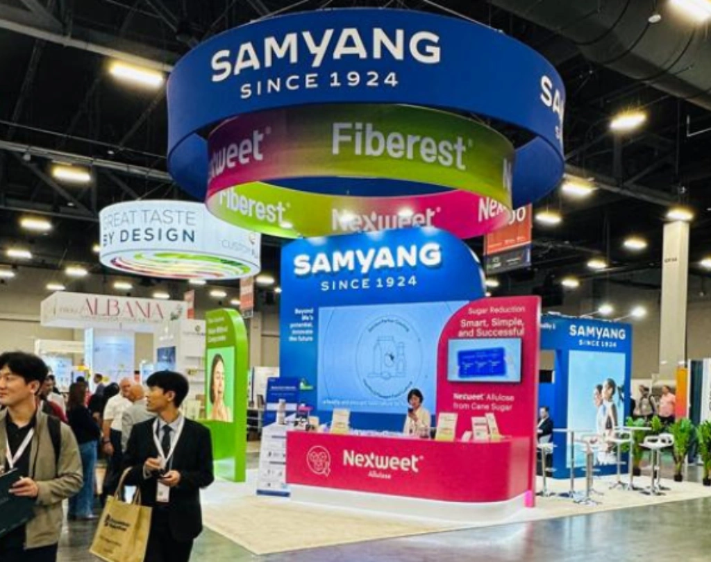 trade show booth design by castle exhibits